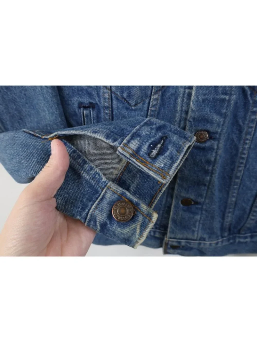 Vintage 80s Levis Mens 34 Distressed Type III Denim Jean Trucker Jacket Blue USA